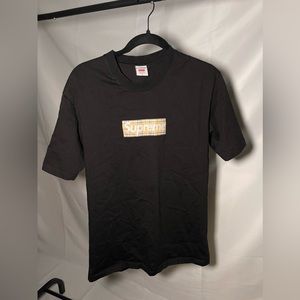 Supreme x Burberry Box Logo T-Shirt